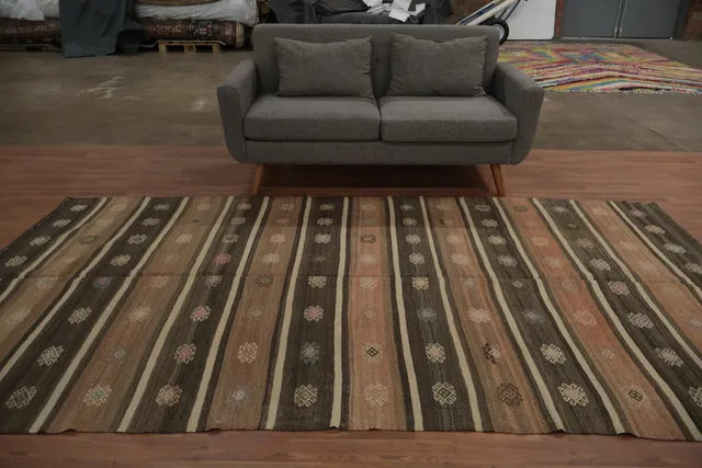 https://image-static-obj.rugsource.com/small/160150_3145860_3a1aaf29.jpeg