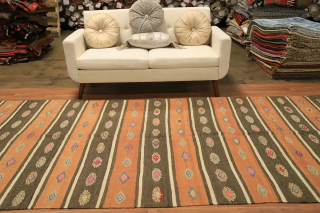 https://image-static-obj.rugsource.com/small/160184_3102319_e3d0c138.jpeg