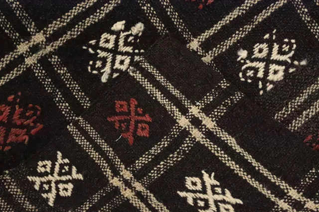 https://image-static-obj.rugsource.com/small/160309_3105347_c26ea898.jpeg
