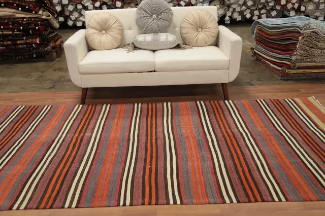 https://image-static-obj.rugsource.com/small/160342_3104751_b2c03380.jpeg