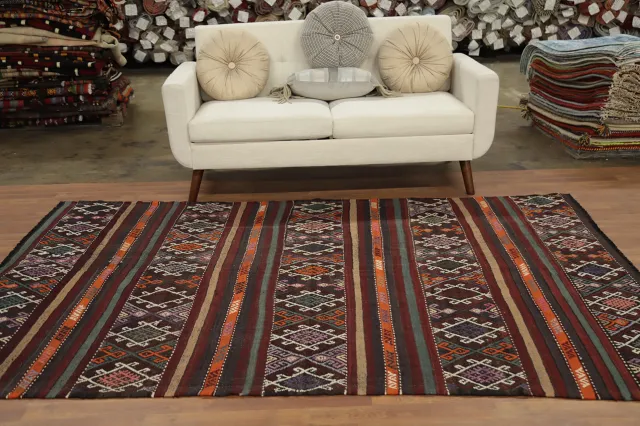 https://image-static-obj.rugsource.com/small/160461_3105929_e55e446a.jpeg