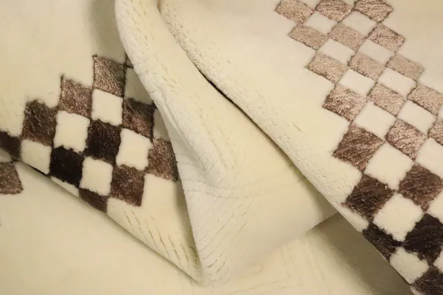 https://image-static-obj.rugsource.com/small/160718_3109352_1a4083ca.jpeg