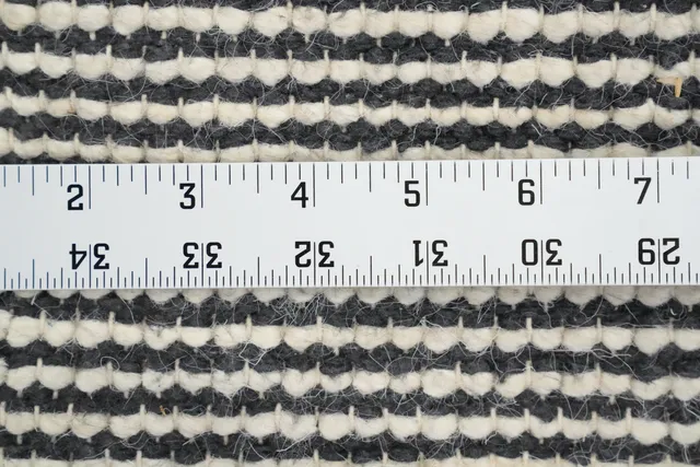 https://image-static-obj.rugsource.com/small/160841_3111669_0b20a7e9.jpeg