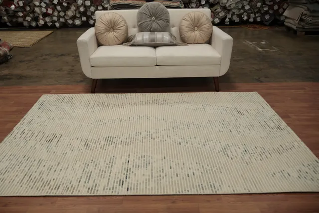 https://image-static-obj.rugsource.com/small/161825_3122952_b0e4a31b.jpeg