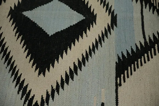 https://image-static-obj.rugsource.com/small/162055_3125325_effe3c75.jpeg