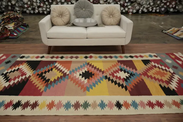 https://image-static-obj.rugsource.com/small/162247_3127779_c5795c53.jpeg
