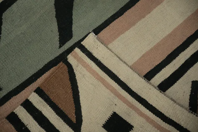 https://image-static-obj.rugsource.com/small/162281_3127921_8753c1d1.jpeg