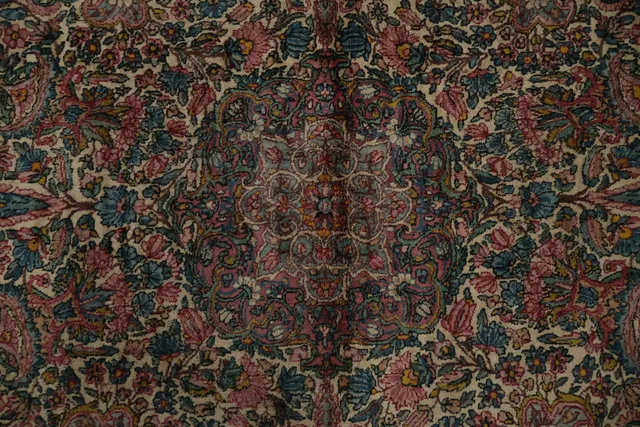 https://image-static-obj.rugsource.com/small/162422_3142559_321265b5.jpeg