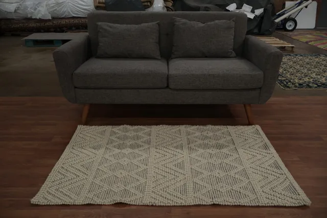 https://image-static-obj.rugsource.com/small/162476_3145450_b1f016b4.jpeg