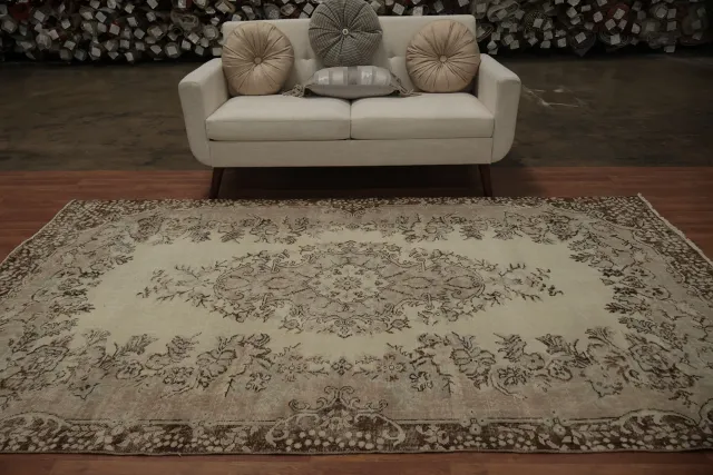 https://image-static-obj.rugsource.com/small/163105_3163604_021f94e8.jpeg