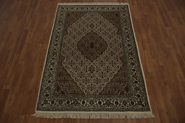 https://image-static-obj.rugsource.com/small/163197_3183476_7ed33c79.jpeg