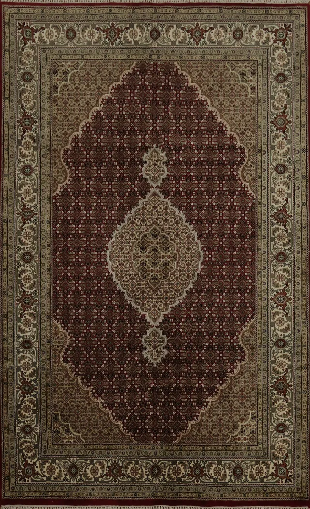 https://image-static-obj.rugsource.com/small/163215_3182748_db84dd26.jpeg