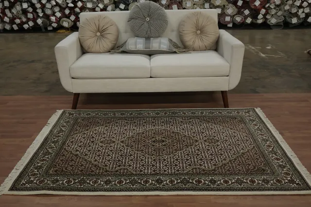 https://image-static-obj.rugsource.com/small/163238_3183511_1a5785a2.jpeg