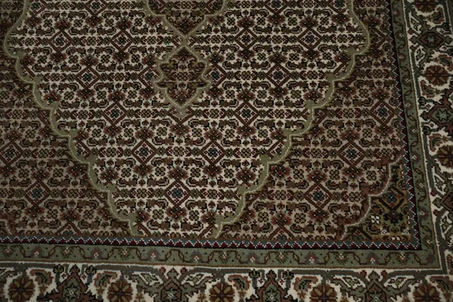 https://image-static-obj.rugsource.com/small/163238_3183515_01f5f6d5.jpeg