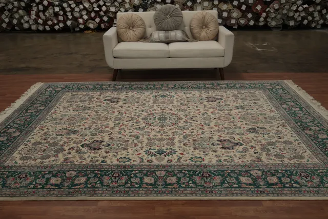 https://image-static-obj.rugsource.com/small/163274_3184656_c3e3e211.jpeg