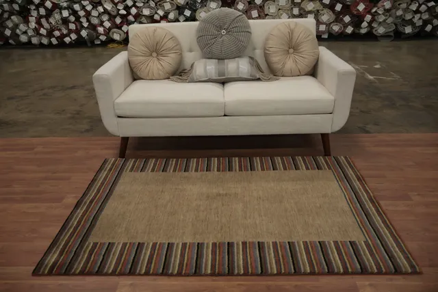 https://image-static-obj.rugsource.com/small/163276_3184673_d85f4762.jpeg