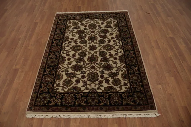 https://image-static-obj.rugsource.com/small/163293_3184102_6aa34467.jpeg