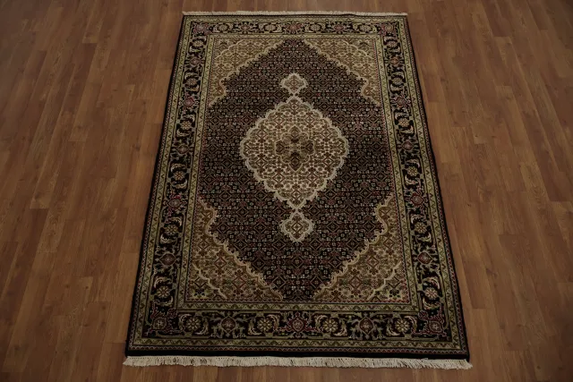 https://image-static-obj.rugsource.com/small/163298_3184166_e117dde5.jpeg