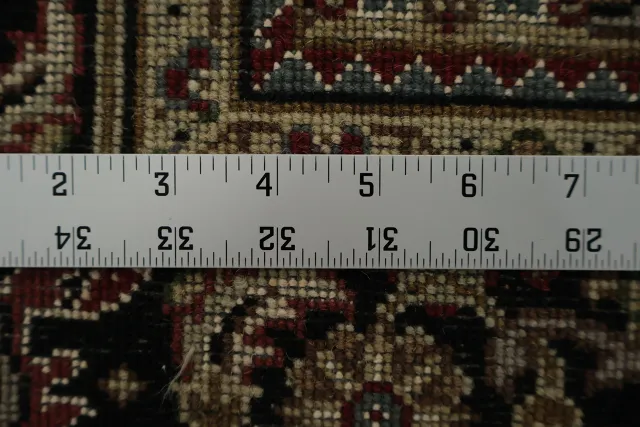 https://image-static-obj.rugsource.com/small/163298_3184178_b645978b.jpeg