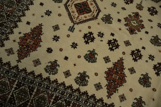 https://image-static-obj.rugsource.com/small/163332_3185199_d76524b8.jpeg