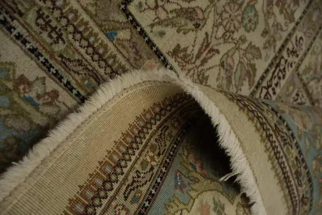 https://image-static-obj.rugsource.com/small/163334_3185224_d214571d.jpeg