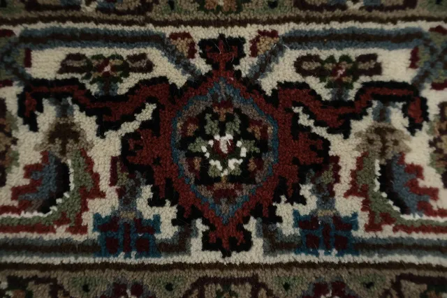 https://image-static-obj.rugsource.com/small/163374_3186015_1caa4739.jpeg