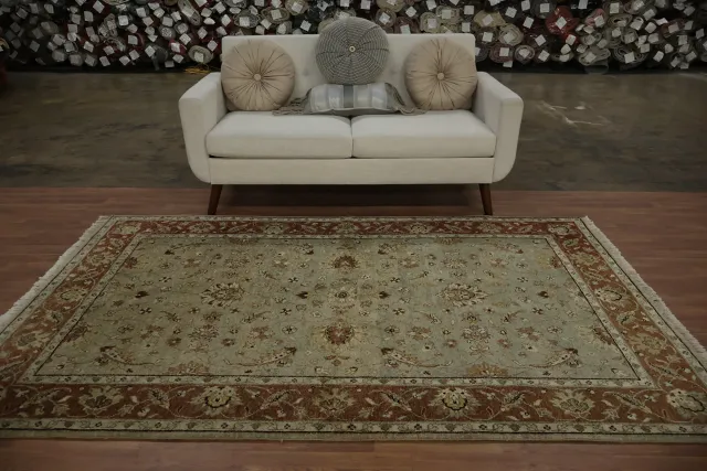 https://image-static-obj.rugsource.com/small/163400_3186097_6f0a9560.jpeg