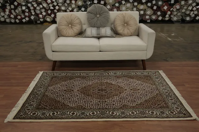 https://image-static-obj.rugsource.com/small/163409_3187308_d80db17a.jpeg