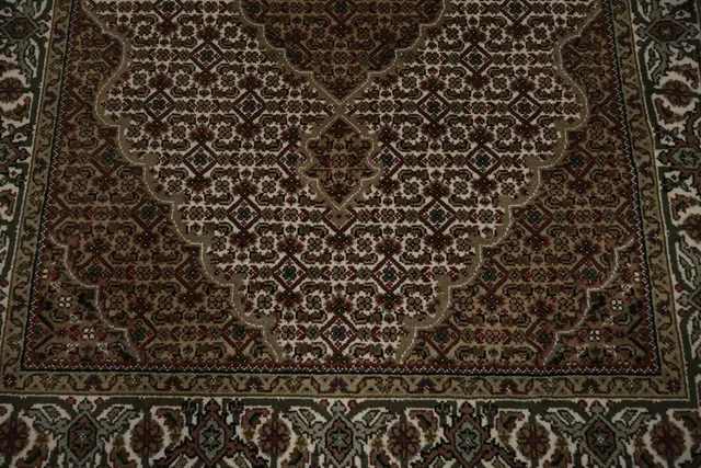 https://image-static-obj.rugsource.com/small/163409_3187312_6d9fa8ff.jpeg