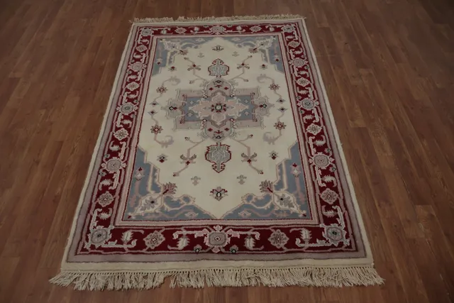 https://image-static-obj.rugsource.com/small/163436_3187033_df2b1a4e.jpeg