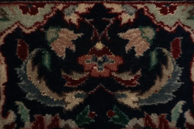 https://image-static-obj.rugsource.com/small/163466_3187071_a299f331.jpeg