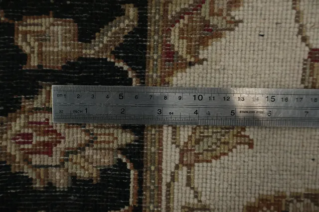 https://image-static-obj.rugsource.com/small/163476_3187431_100c7b14.jpeg