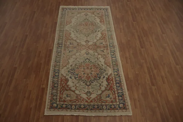 https://image-static-obj.rugsource.com/small/163538_3189115_a8a4a870.jpeg