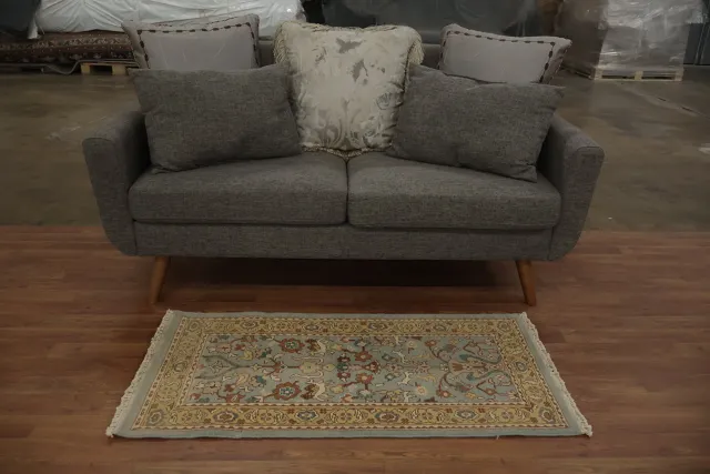 https://image-static-obj.rugsource.com/small/163551_3189140_853601f3.jpeg