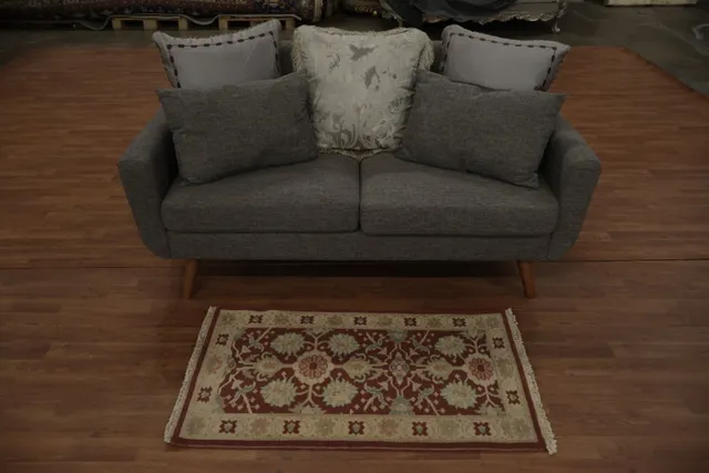https://image-static-obj.rugsource.com/small/163575_3193031_66e157e9.jpeg