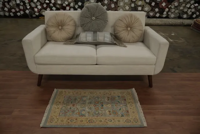 https://image-static-obj.rugsource.com/small/163651_3192710_a345da60.jpeg