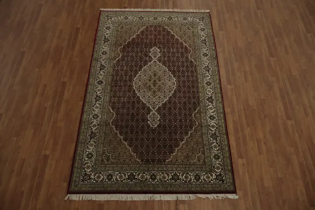 https://image-static-obj.rugsource.com/small/163739_3190933_44787008.jpeg