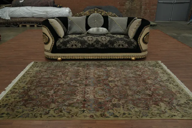 https://image-static-obj.rugsource.com/small/163742_3204785_d6a550b9.jpeg