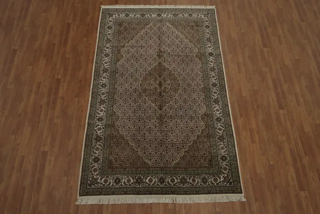 https://image-static-obj.rugsource.com/small/163745_3191015_c4114b4a.jpeg