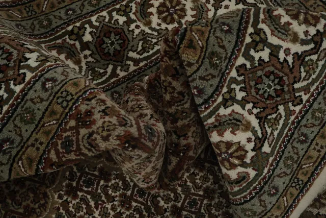 https://image-static-obj.rugsource.com/small/163745_3191028_85fcae82.jpeg