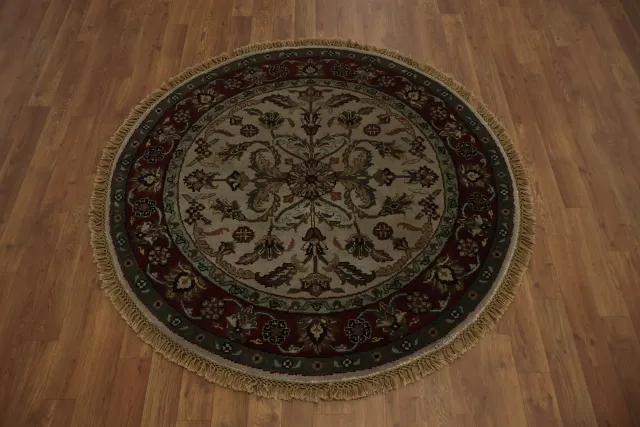 https://image-static-obj.rugsource.com/small/163771_3190480_7d7afab0.jpeg