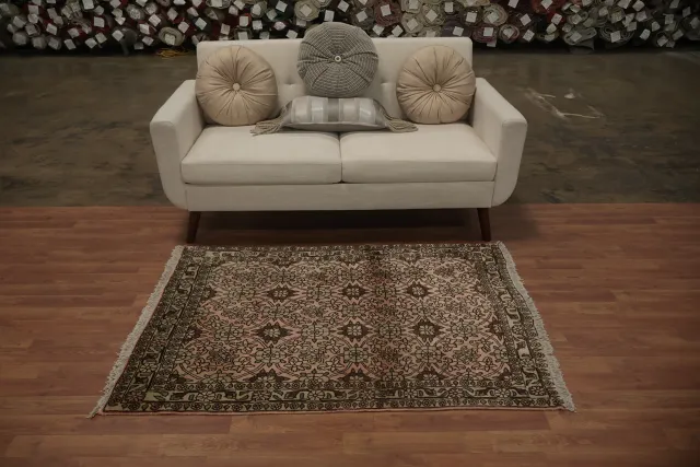 https://image-static-obj.rugsource.com/small/163871_3195330_0fd65ec9.jpeg