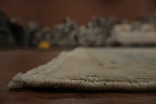 https://image-static-obj.rugsource.com/small/163996_3198021_8d9ba5ba.jpeg