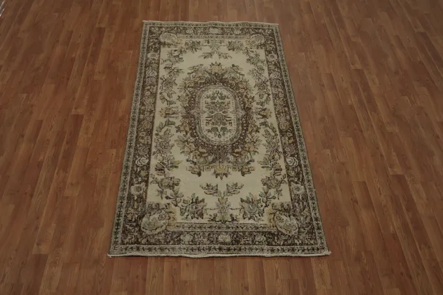 https://image-static-obj.rugsource.com/small/164214_3199509_8528e765.jpeg