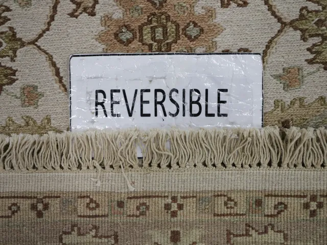 https://image-static-obj.rugsource.com/small/164502_3205608_87137b05.jpeg