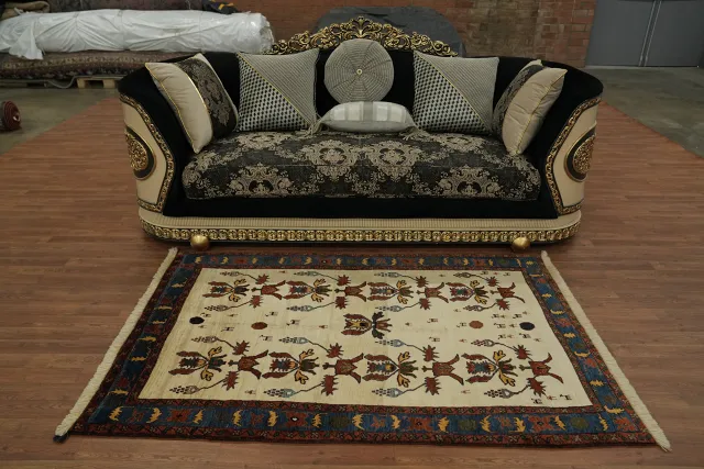 https://image-static-obj.rugsource.com/small/164518_3205456_c6c525a8.jpeg