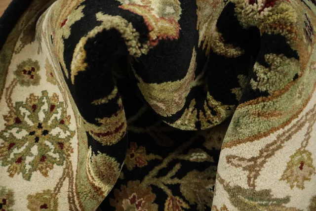 https://image-static-obj.rugsource.com/small/164563_3206707_326b050f.jpeg