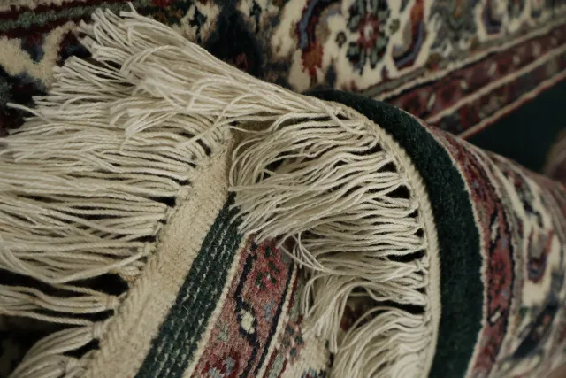 https://image-static-obj.rugsource.com/small/164572_3213990_0e563d44.jpeg