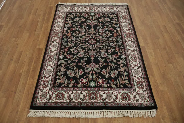 https://image-static-obj.rugsource.com/small/164651_3209234_a6f8b5b3.jpeg