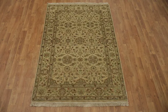 https://image-static-obj.rugsource.com/small/164656_3209980_5a935f11.jpeg
